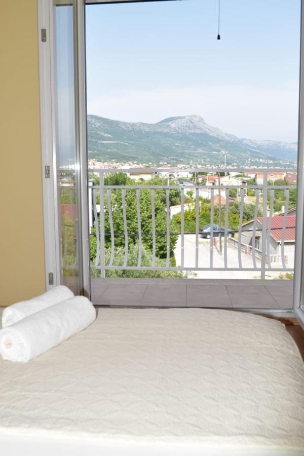 Apartments Marta Kastel Novi Exterior photo